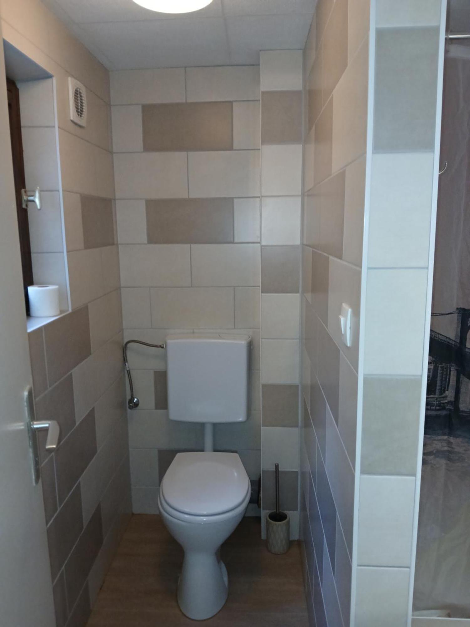 Charmant Petit Appartement Avec Bel Exterieur. Saint-Amarin Quarto foto